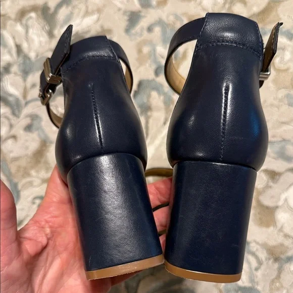 Elegant Navy Blue Women's Sandals - Picture 4 of 5